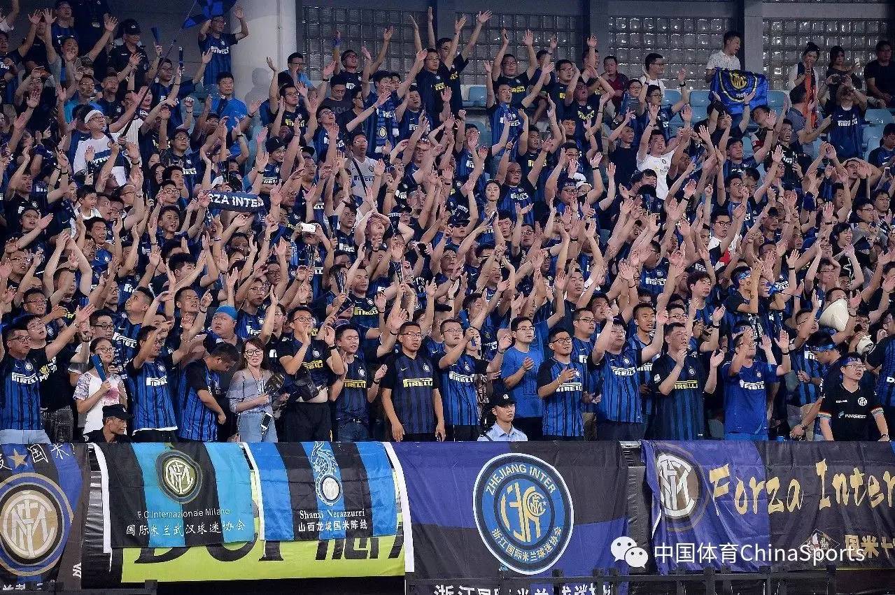 两场比赛共 两场比赛共